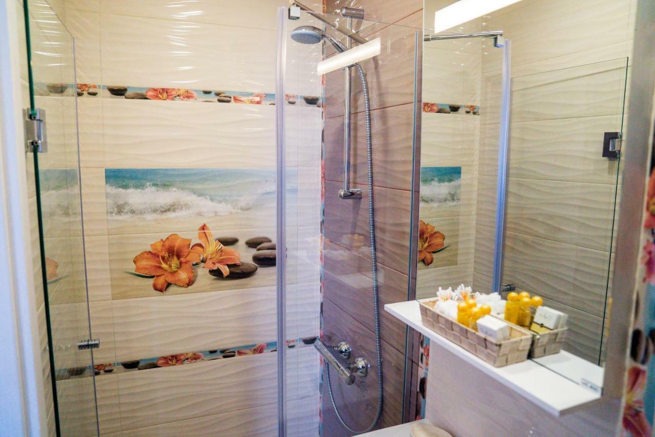 Sofia Central Pretty Apartment المظهر الخارجي الصورة