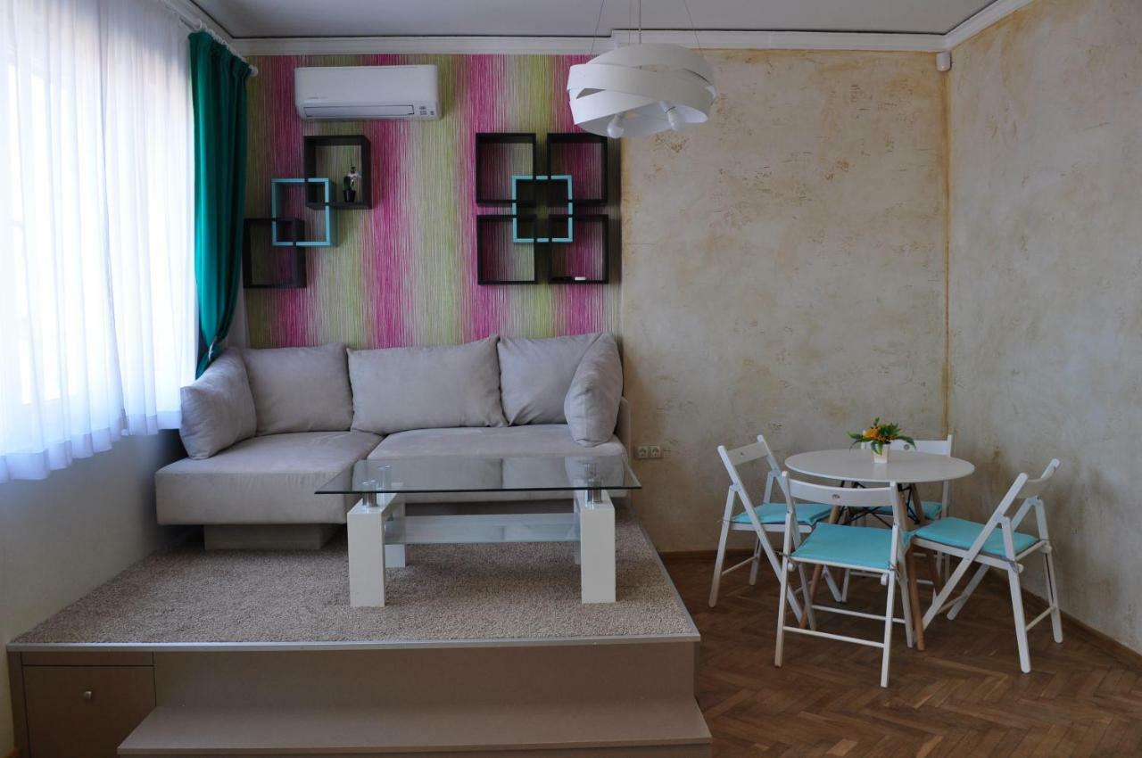 Sofia Central Pretty Apartment المظهر الخارجي الصورة