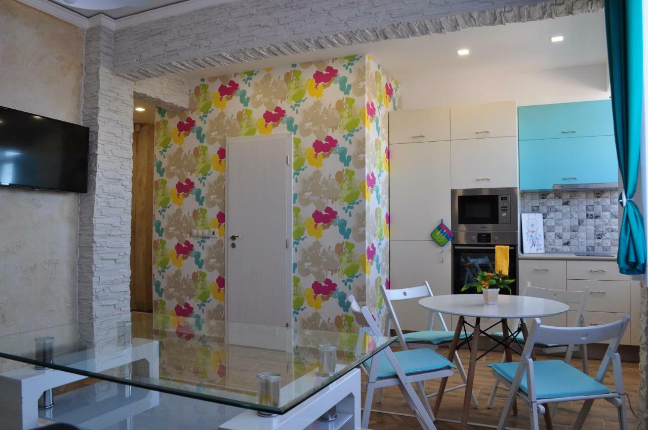 Sofia Central Pretty Apartment المظهر الخارجي الصورة