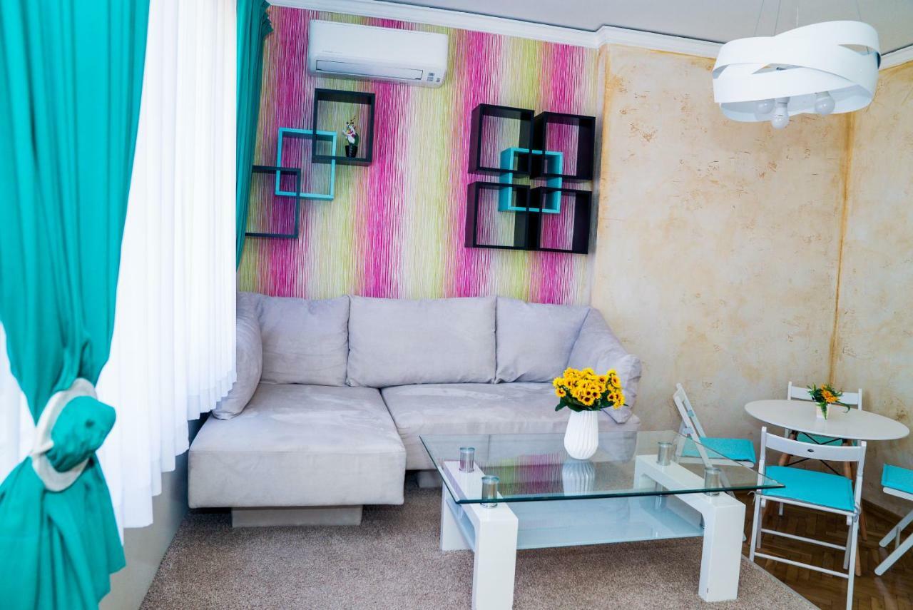 Sofia Central Pretty Apartment المظهر الخارجي الصورة